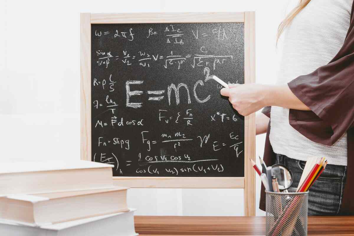 formula di Einstein